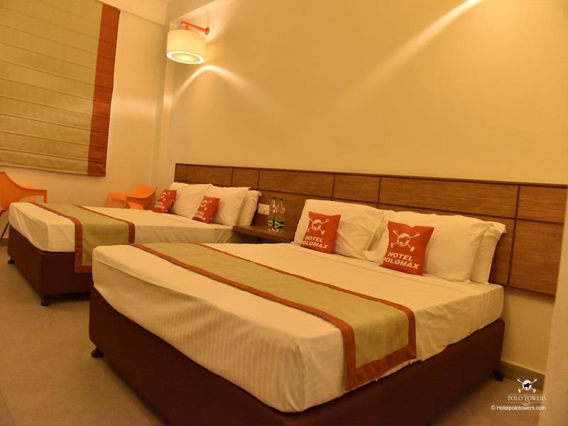 Max Hotels Аллахабад Экстерьер фото