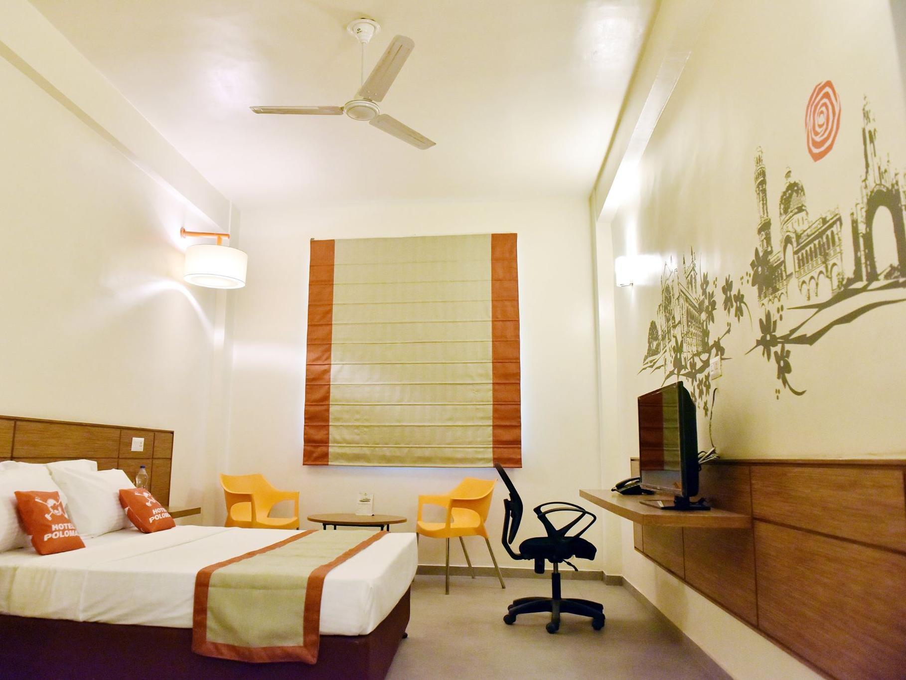 Max Hotels Аллахабад Экстерьер фото